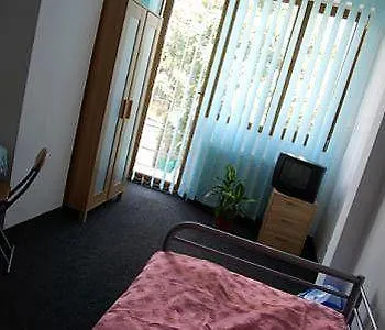 Hostel Litovoi *