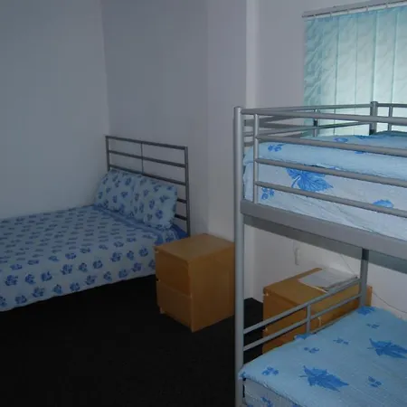 Hostel Litovoi *