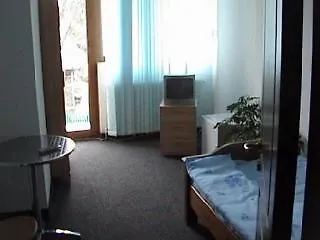 Litovoi Hostel