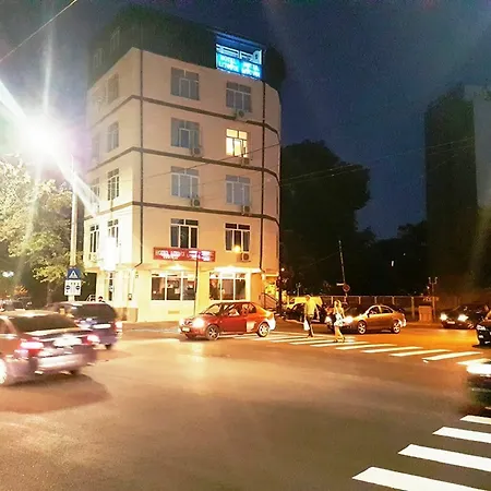 Litovoi Хостел